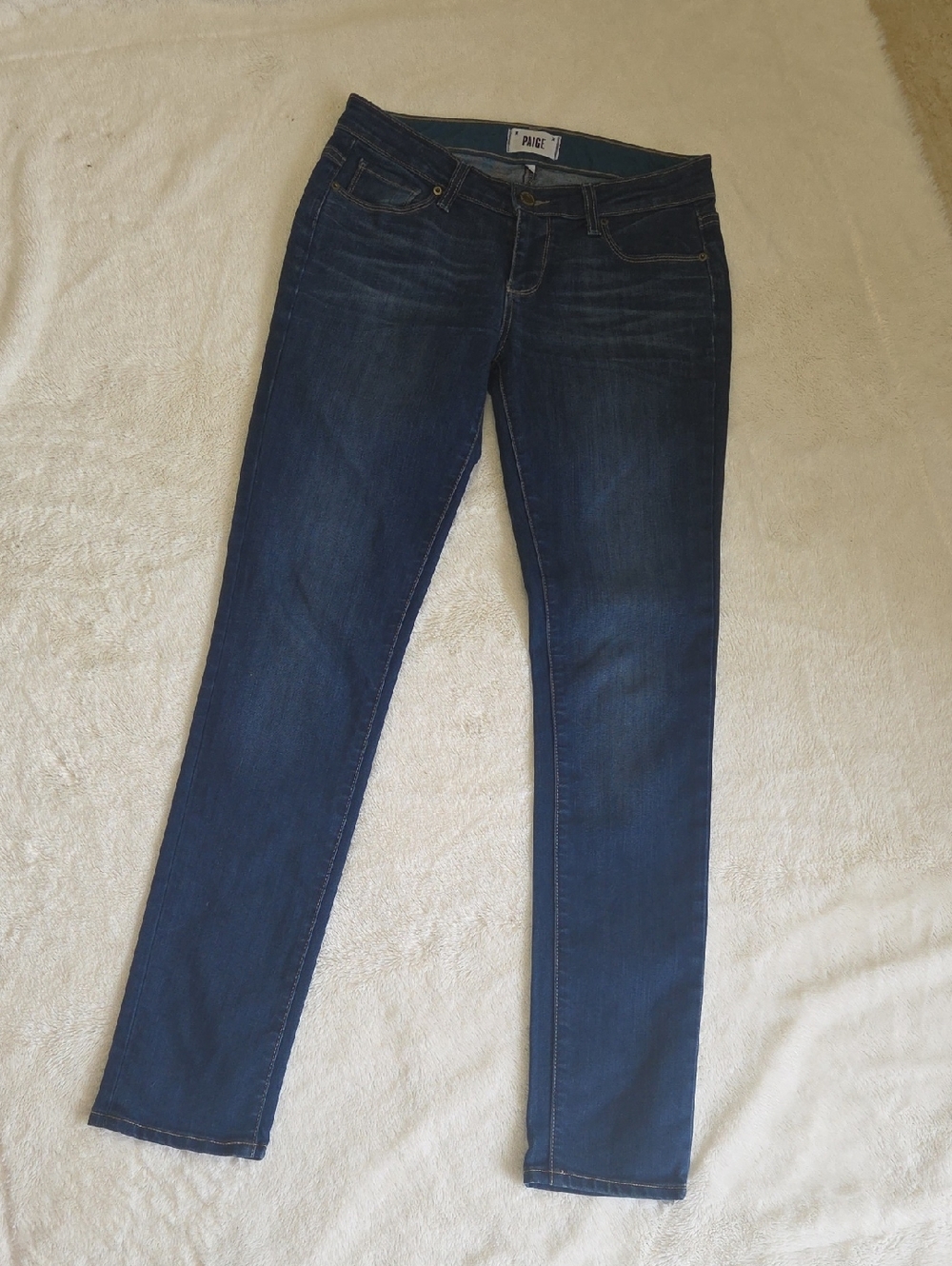 PAIGE Women’s Dark Blue Skinny Jeans Nwot